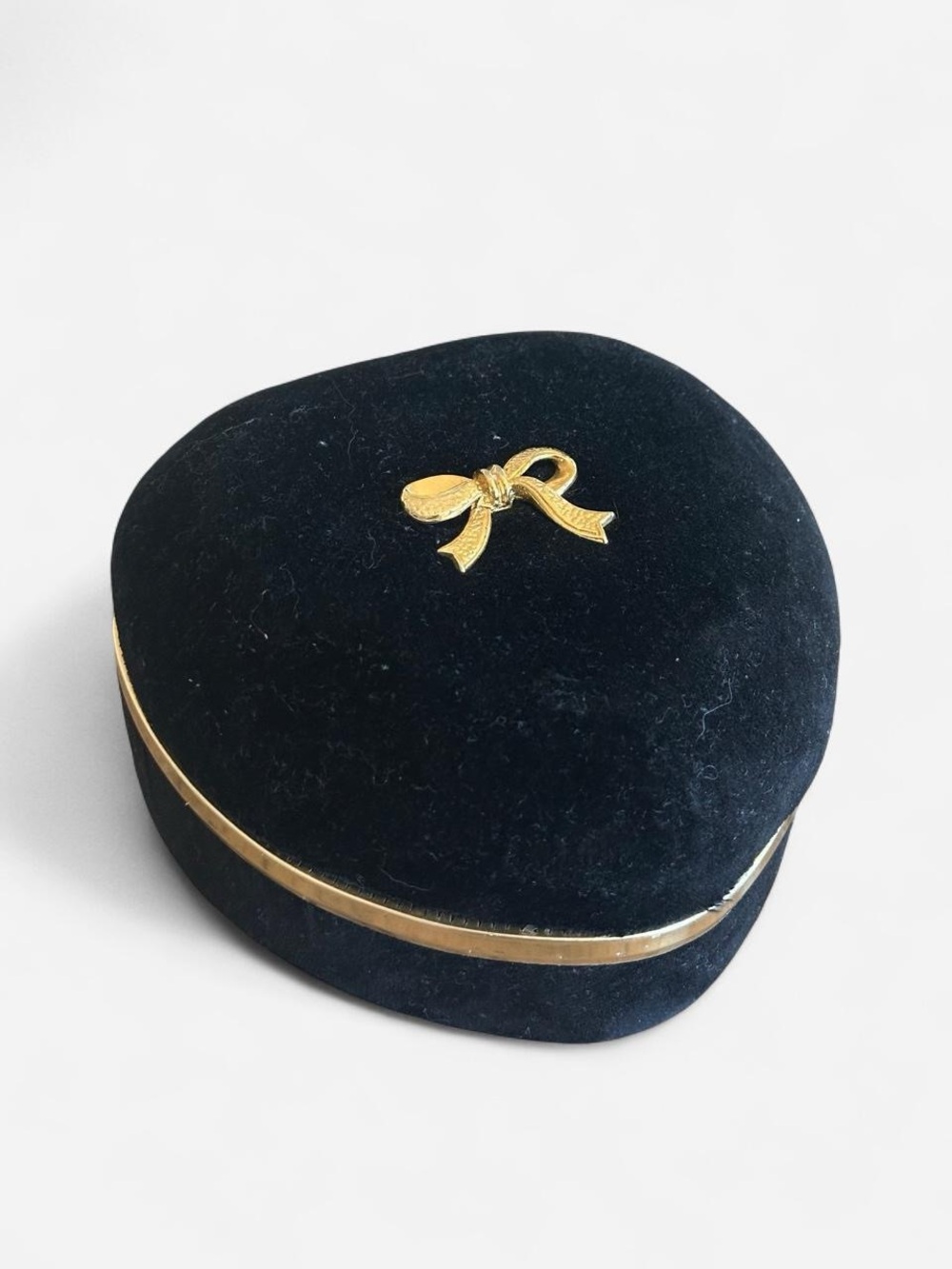 Black Velvet Heart Jewelry Box with Gold Bow Detail